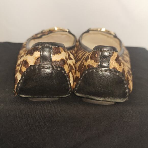 MICHAEL KORS women Size 9 Ballet Flats Loafers Leopard Calf hair Gold Logo READ - Picture 4 of 13